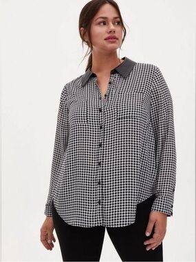 Torrid Madison-Black & White Houndstooth Georgette Faux Leather Collar Blouse 2